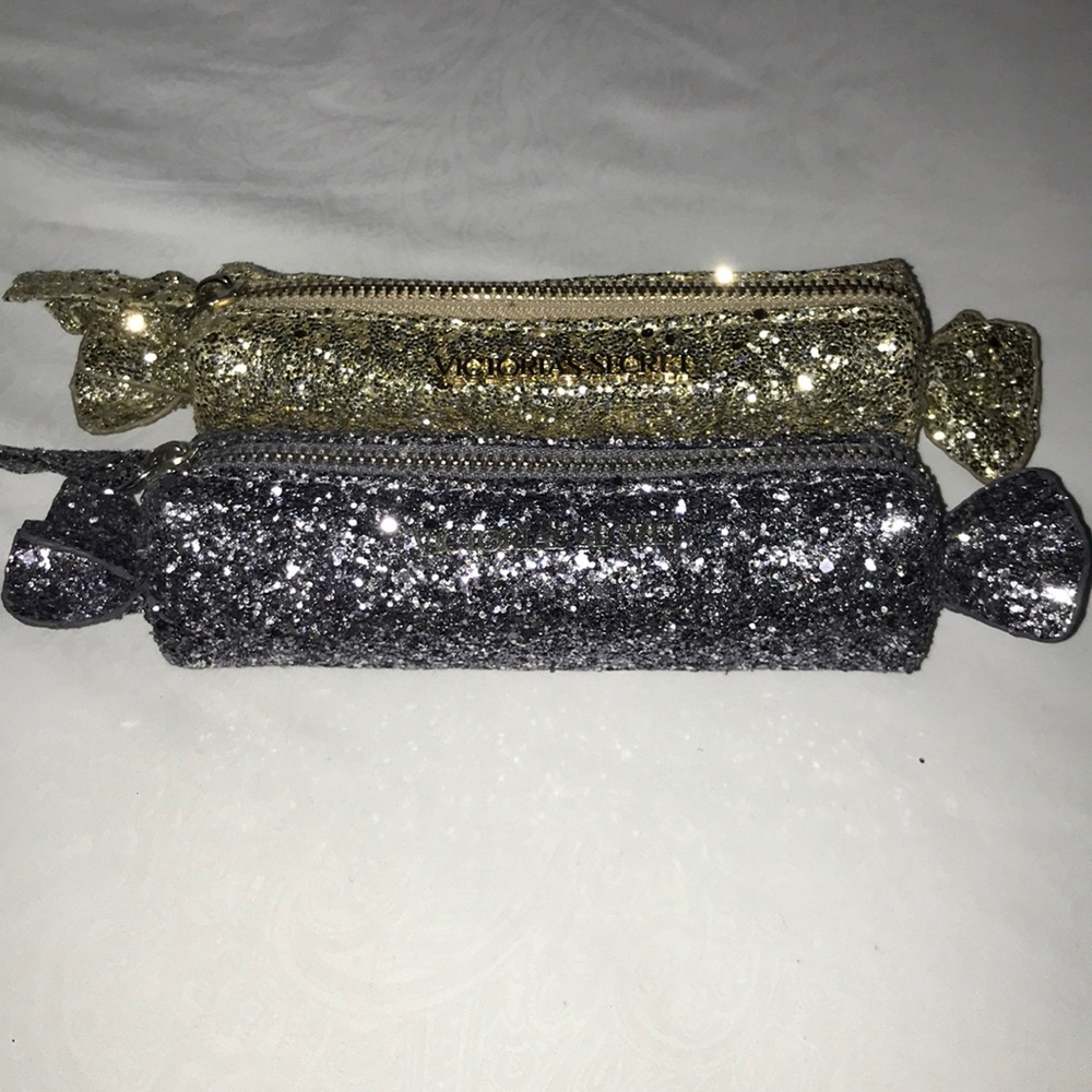 Victoria Secret Lipgloss Clutch